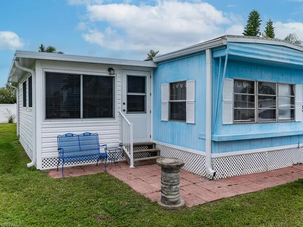 35 Cimmaron TRL #100, NAPLES, FL 34113