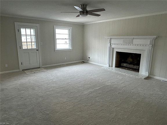 3rd image of 409 Concord Rd