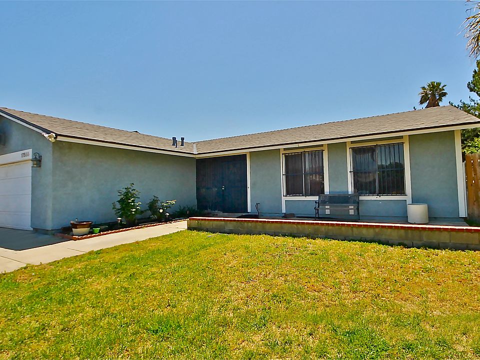 1st image of 17555 Mesa Ave