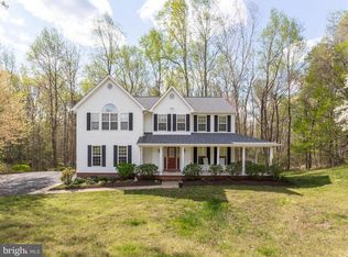 87 Scarlett Dr, Huntingtown, MD 20639