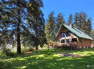 1609 Washington Ave, Blaine, WA 98230