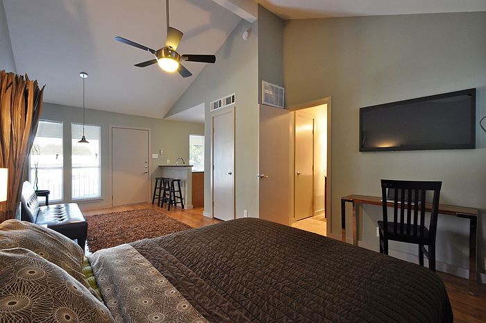 1st image of 2526 Durwood St APT 212