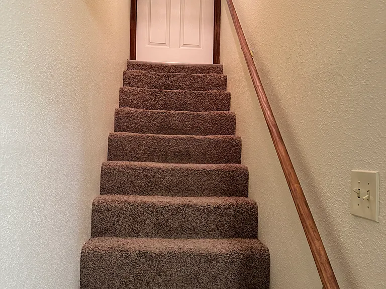 214 Green Ave — Photo 16