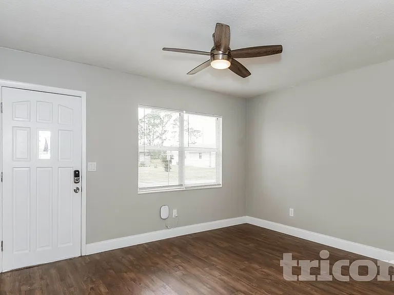 2129 Willow Oak Dr — Photo 12
