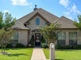 211 Meir Ln, College Station, TX 77845