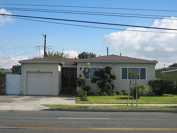 3rd image of 16304 Van Ness Ave
