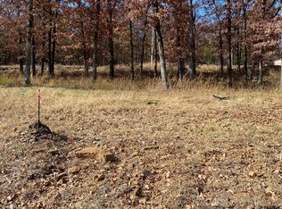 656 Woodlands Dr, Tahlequah, OK 74464