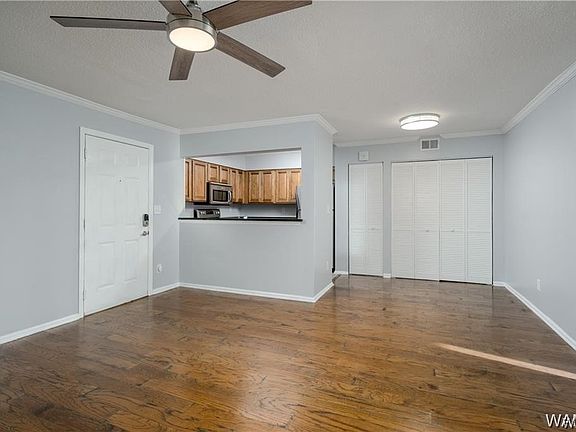 3rd image of 120 15th St E APT 710