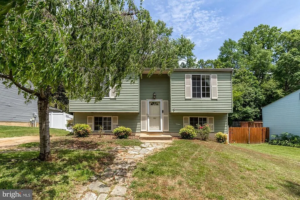 386 Blossom Tree Dr photo 1