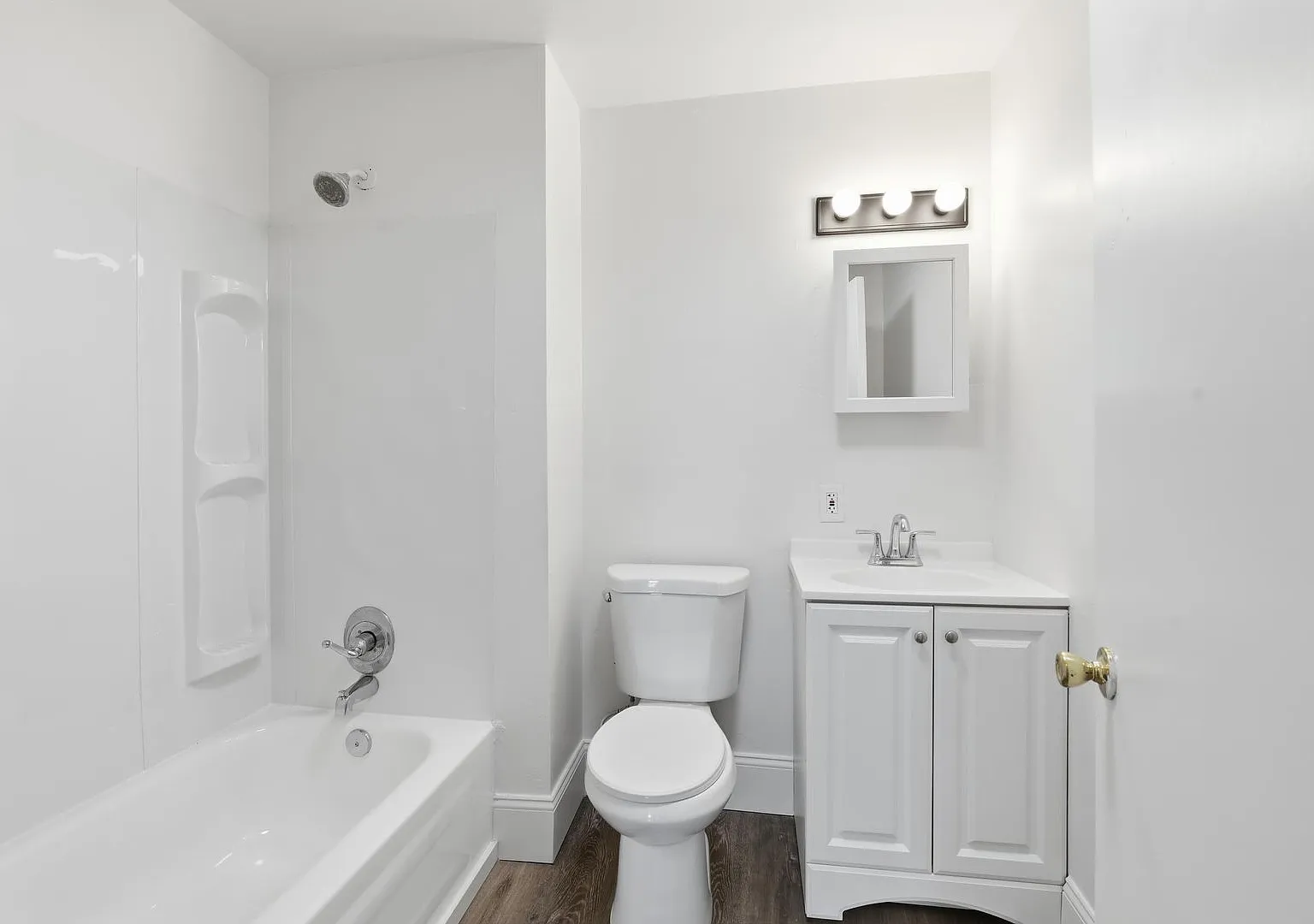 101 West Main St — Photo 3