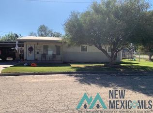 1005 Dearborn St, Carlsbad, NM 88220
