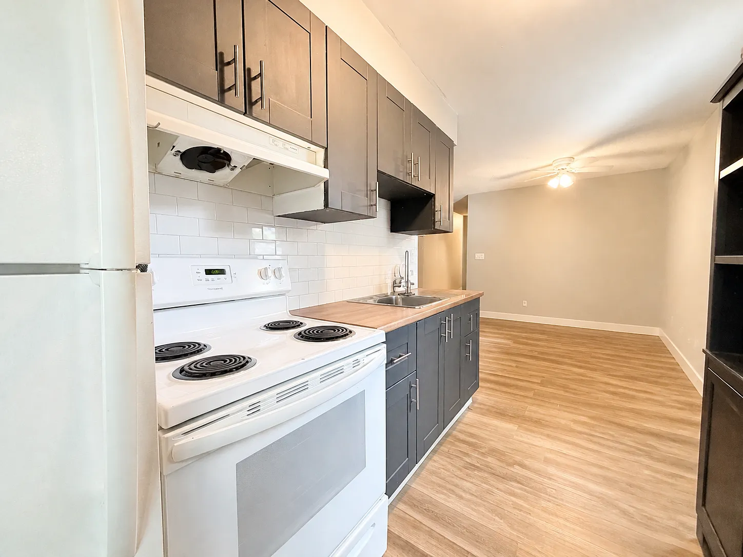 2 bed, $1,268 — Photo 1