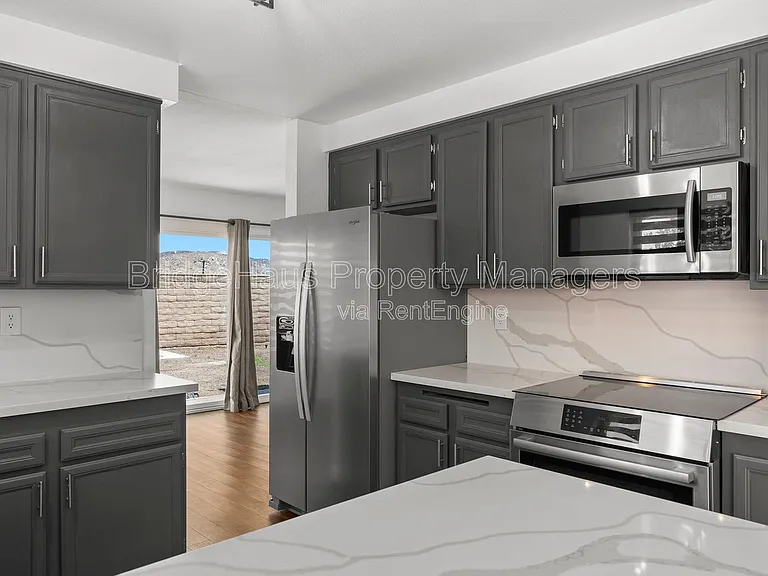 11004 Collinwood Dr — Photo 20