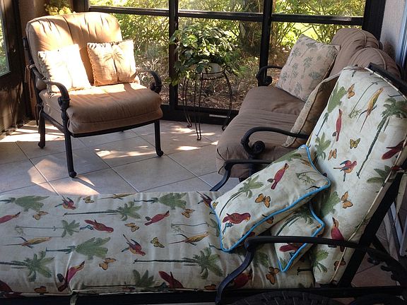 Lanai furnished ready to be enjoyed by you