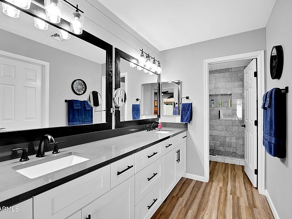 5th image of 9838 W Oraibi Drive