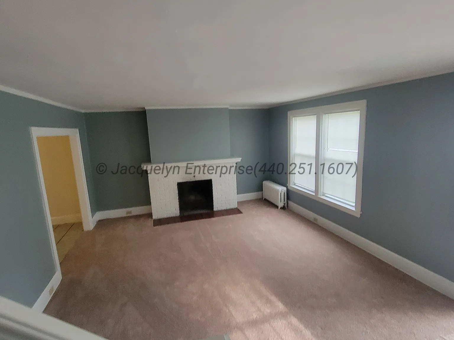 3 bed, $1,100 — Photo 1