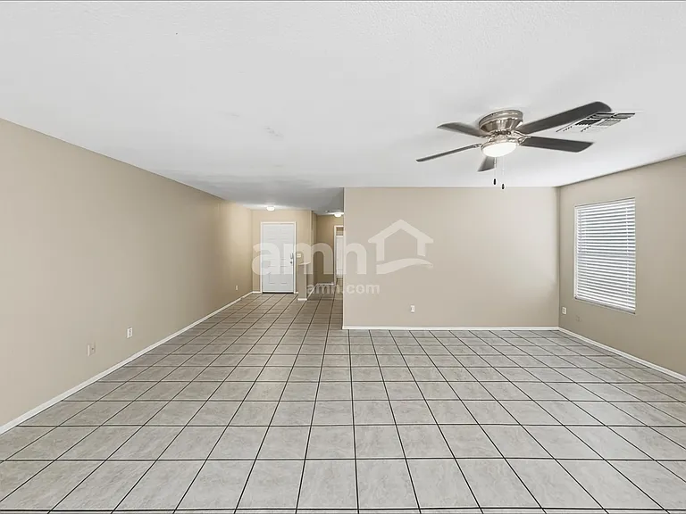 2256 E Hazeltine Way — Photo 7