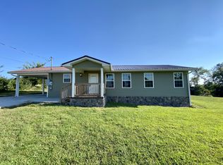 352 Allred Rd, Decherd, TN 37324