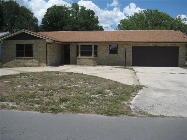 7227 Treasure Island Rd, Leesburg, FL 34788