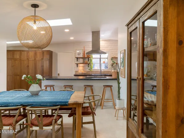 7602 E Calle Agerrida, Tucson, AZ 85750