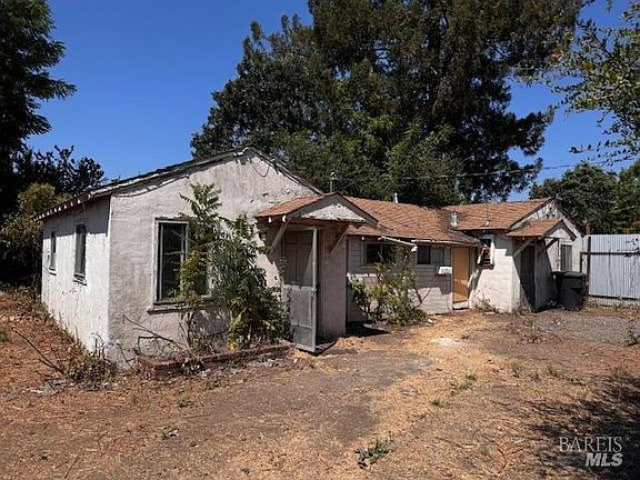 4th image of 817 Brigham Avenue