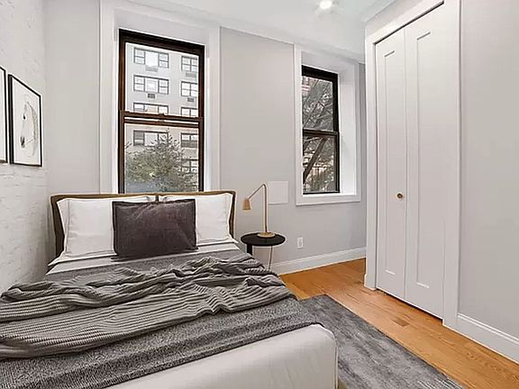 3rd image of 427 E 80th St APT 5D