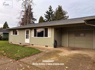 630 64th St, Springfield, OR 97478