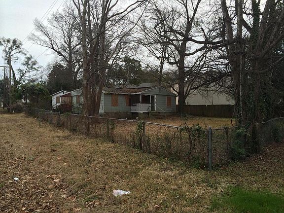 3rd image of 2135 Aberdeen Ave