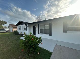 3240 Tyne Ln, Sarasota, FL 34232
