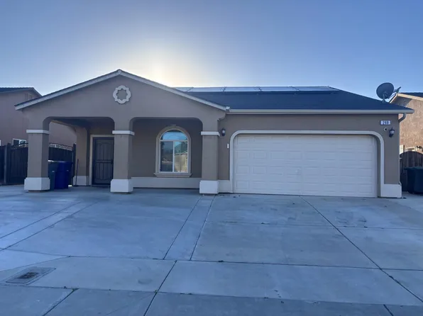 260 N 3rd St, Orange Cove, CA 93646