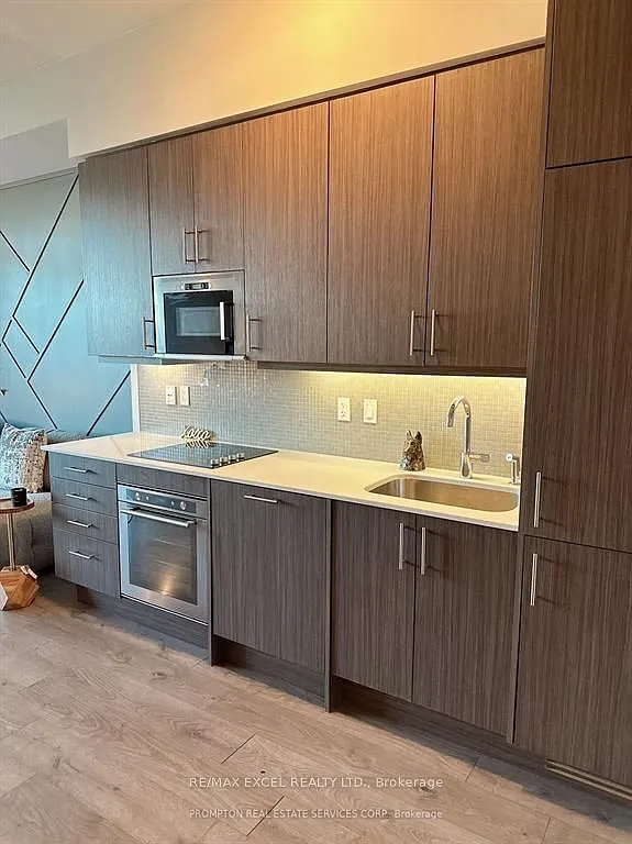 3 bed, $3,500 — Photo 3