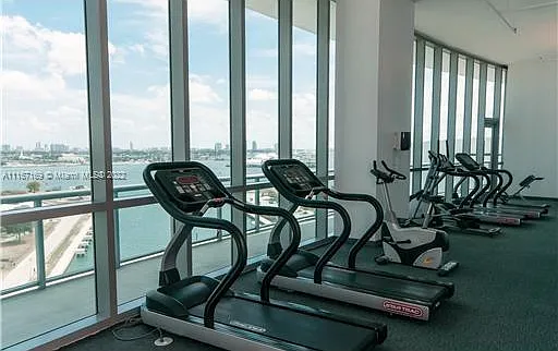 888 Biscayne Blvd — Photo 3