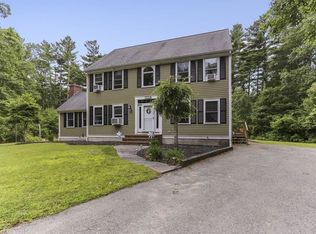 755 Mill St, Marion, MA 02738