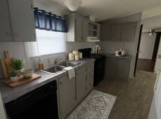 239 N Perkins Ferry Rd TRAILER 67, Lake Charles, LA 70611