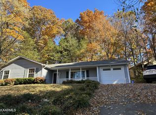 10718 Woody Dr, Knoxville, TN 37934