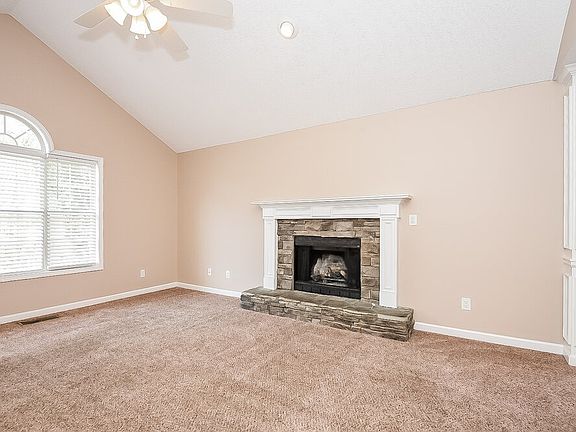 5th image of 4084 Mount Vernon Dr