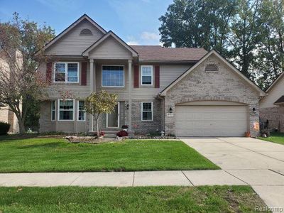 19197 Red Oak Ln, Brownstown, MI, 48193