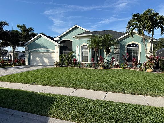 2nd image of 1150 Tamango Dr