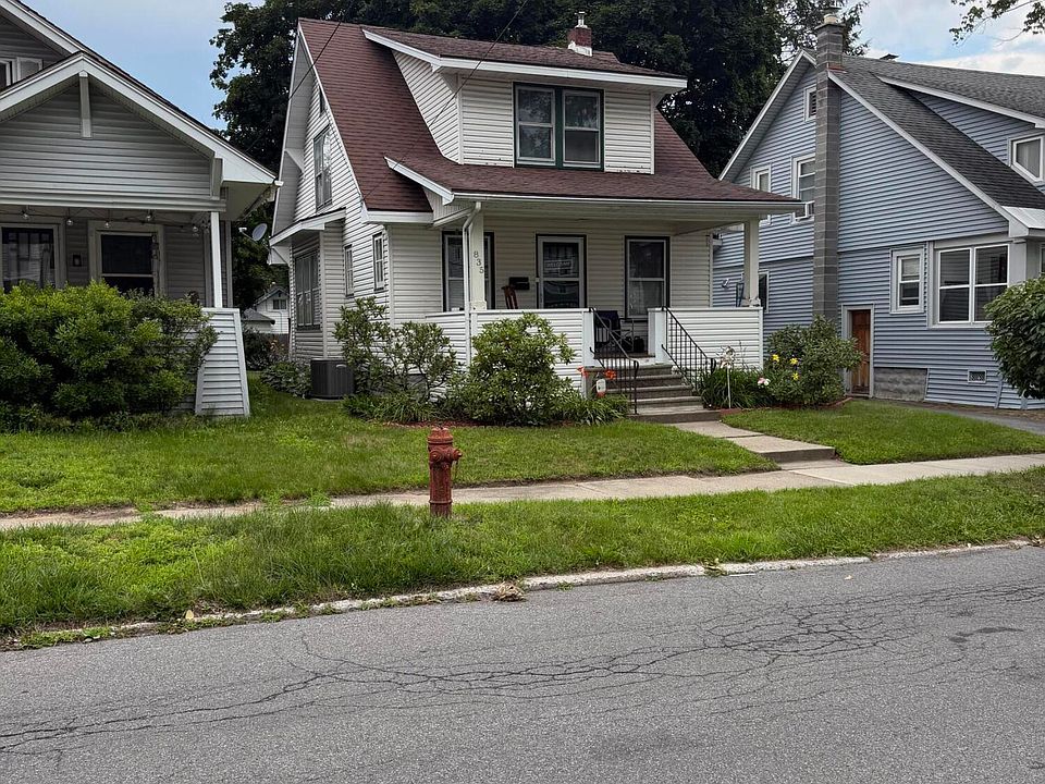 1st image of 835 Dean Street
