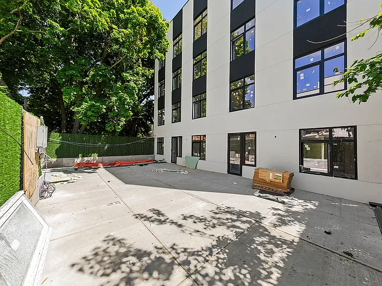 1259 Saint Marks Ave #6 — Photo 8