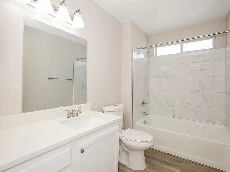 9503 Diamond Bridge Ave — Photo 15