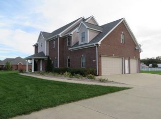 4035 Snaffle Bit Rd, Lebanon, IN 46052