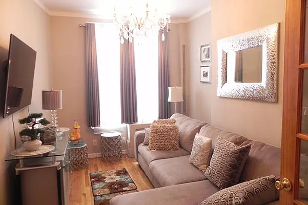 Rented by Bold New York | media 41