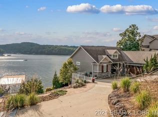 714 Waterfowl Rd, Linn Creek, MO 65052