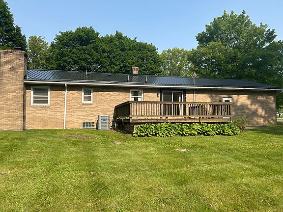 3rd image of 1177 Sweetbriar Dr #1