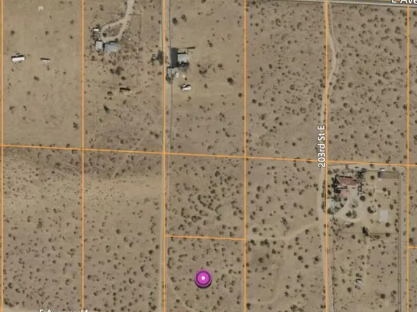 Vic Avenue Vic #J4-203, Lancaster, CA 93535