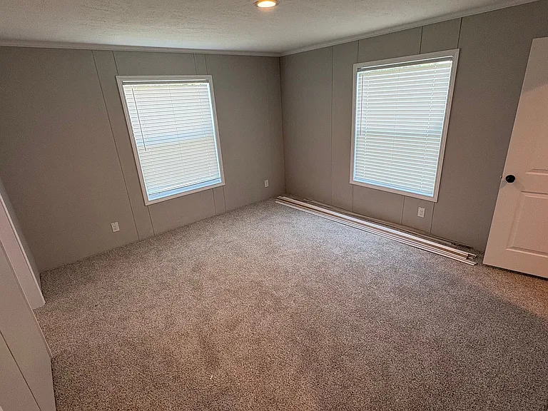 Woodland Estates (MI) — Photo 40