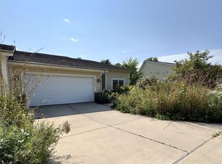 3135 Wetland Way, East Troy, WI 53120