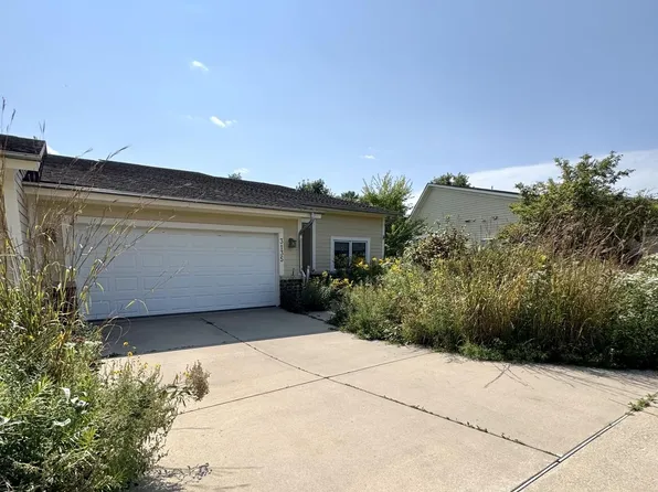 3135 Wetland WAY, East Troy, WI 53120