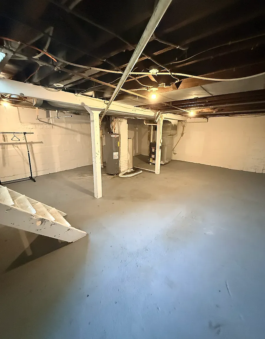 811 S Westcott St — Photo 4